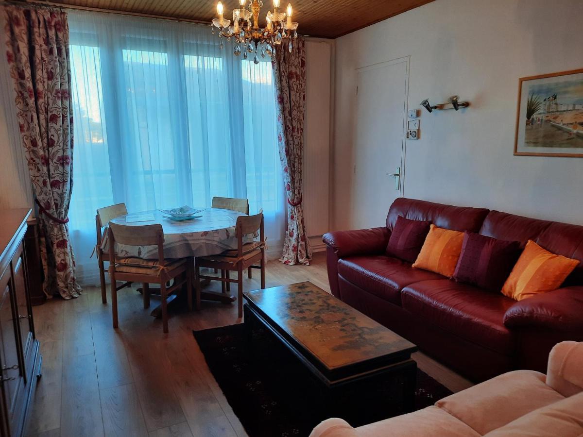 Appartement Vue Sur Mer เลส์ซาบล์-โดล็อนน์ ภายนอก รูปภาพ